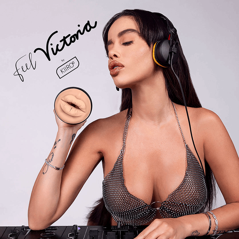 Kiiroo - FeelVictoria - Masturbator (Mouth-Stroker)